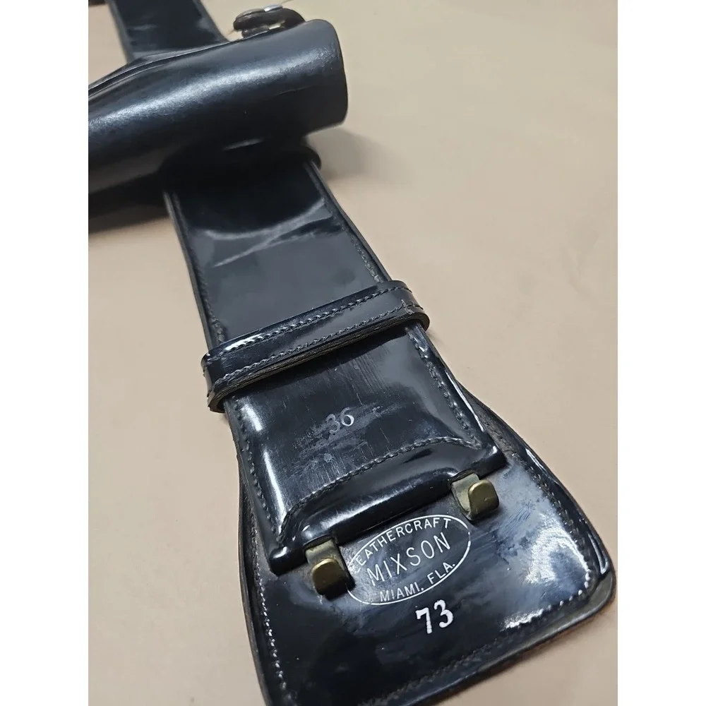 Mixson Leathercraft‎ Utility 36